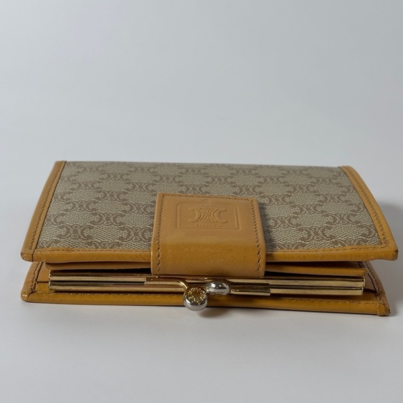 Vintage Celine Macadam Wallet – Tan Canvas, Triomphe Logo, Made in Italy - Picture 4 of 11